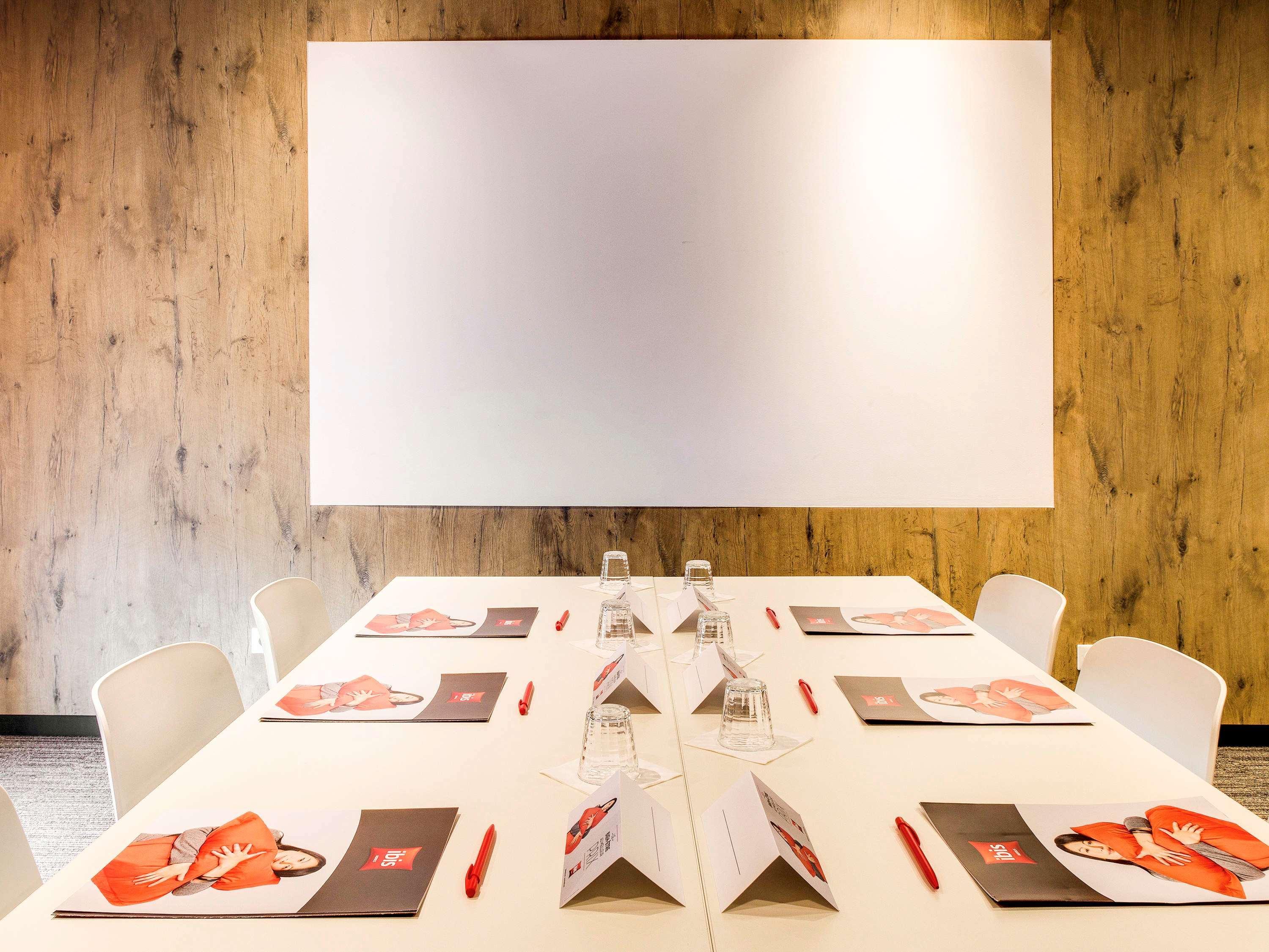 Ibis Montceau Les Mines Hotell Eksteriør bilde