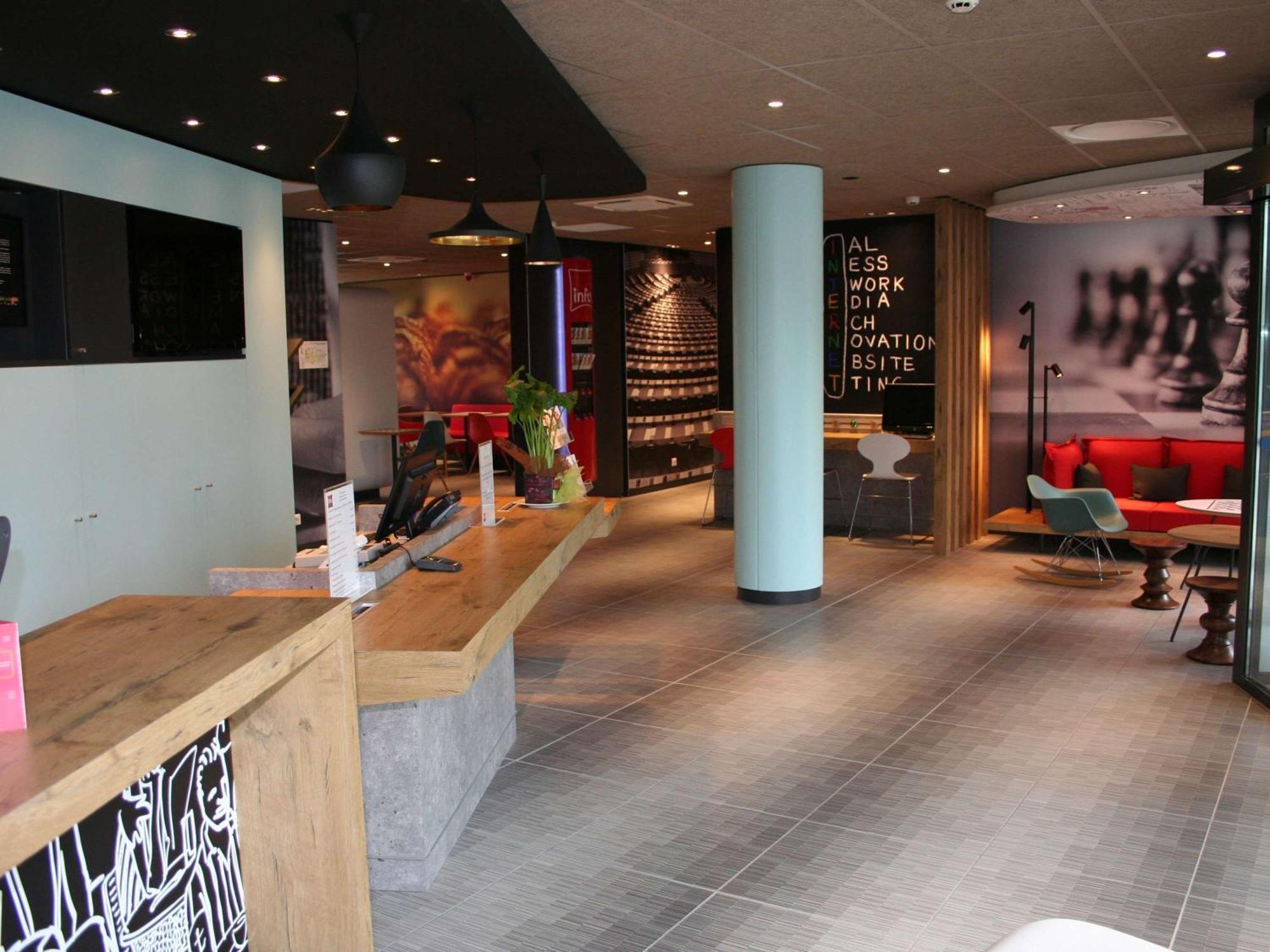 Ibis Montceau Les Mines Hotell Eksteriør bilde