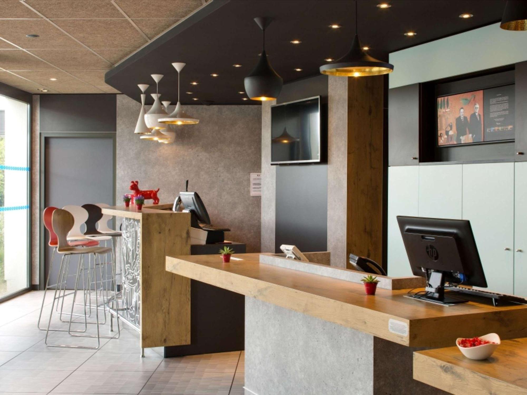 Ibis Montceau Les Mines Hotell Eksteriør bilde